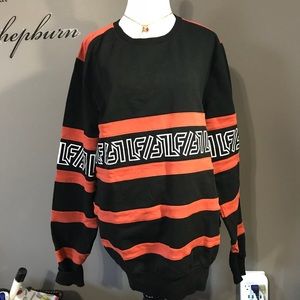 NWT LF THE BRAND SWEATER